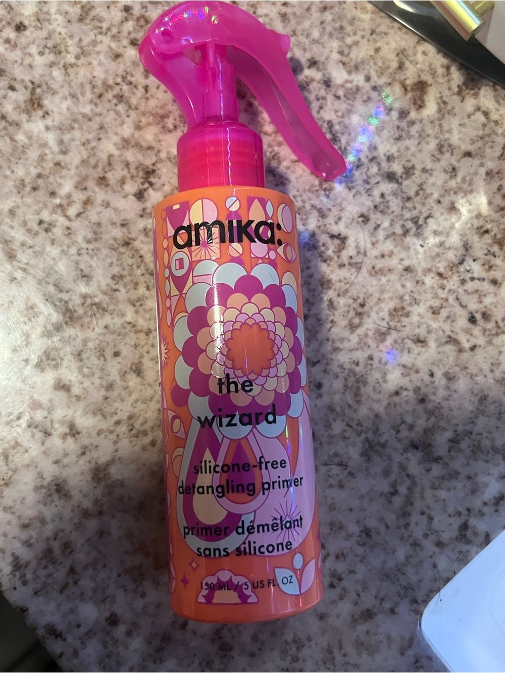 amika The Wizard Silicone-Free Detangling Primer - normcore